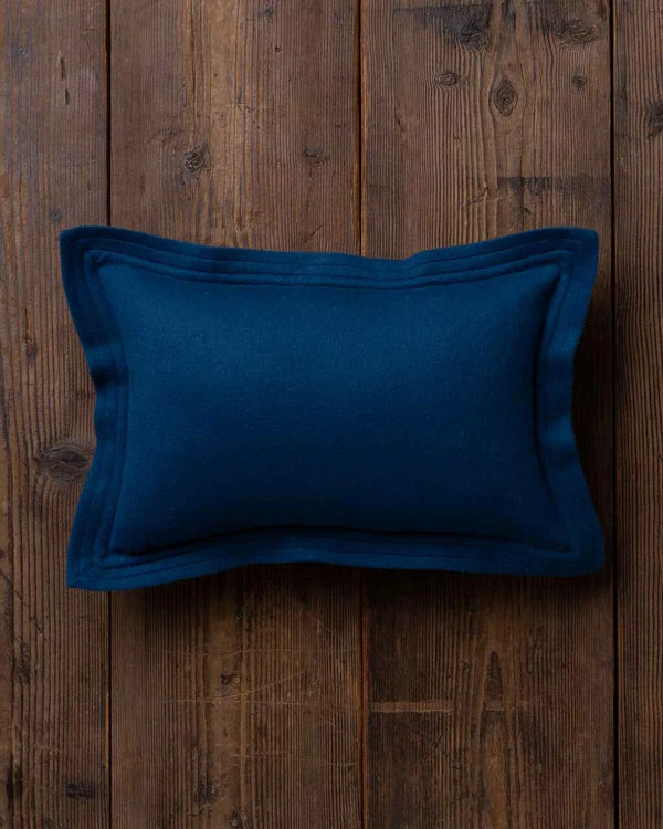 Alicia Adams Alpaca Hudson Lumbar Pillow, alpaca pillow, alpaca throw pillow, alpaca decorative pillow, alpaca vs cashmere, english manor alpaca pillow