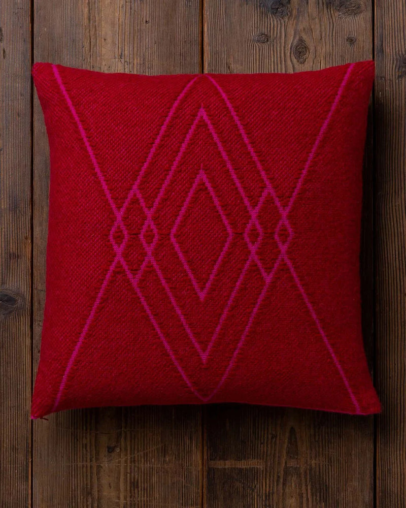 alicia adams alpaca square mystic pillow, alpaca pillow, alpaca throw pillow, alpaca decorative pillow, alpaca vs cashmere, shocking pink and scarlet alpaca throw pillow