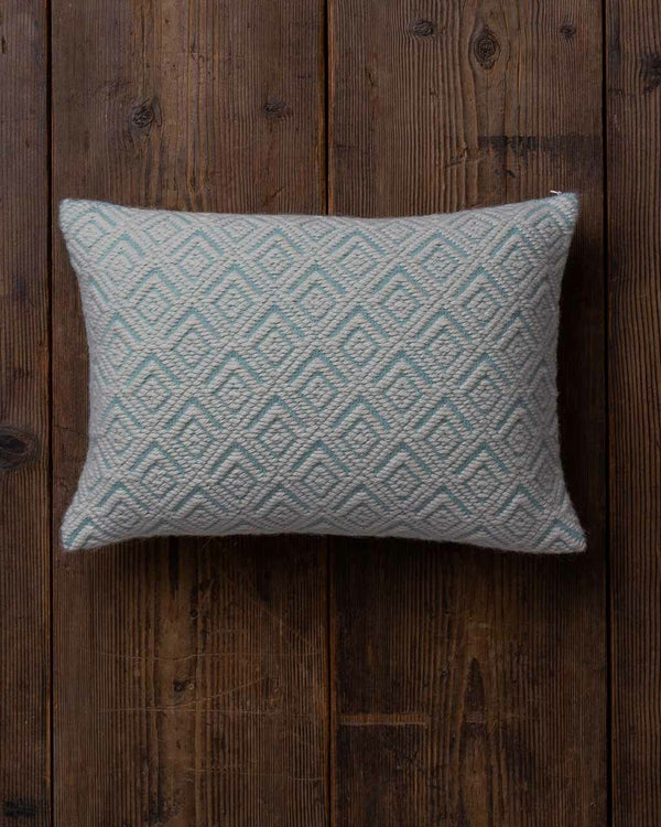 alicia adams alpaca mystic pillow, alpaca pillow, alpaca throw pillow, alpaca decorative pillow, alpaca vs cashmere, aqua and ivory alpaca throw pillow
