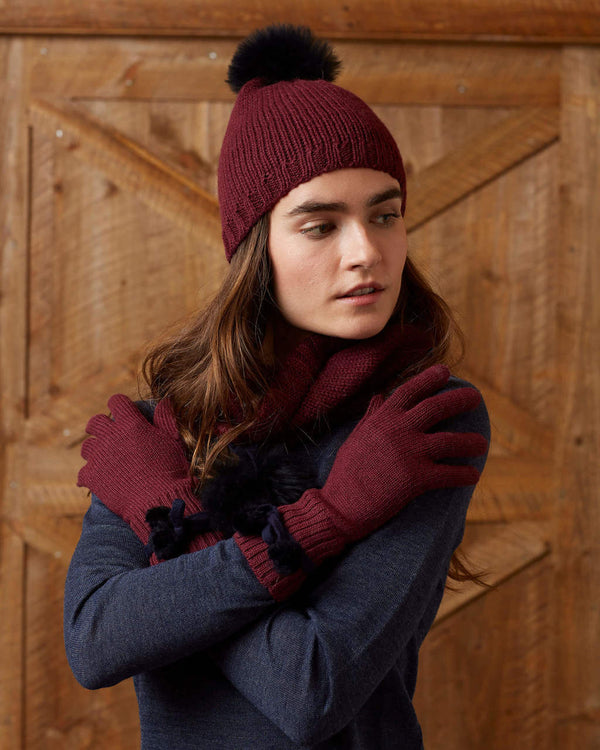 alicia adams alpaca alpina gloves, alpaca fur gloves, alpaca gloves, womens alpaca gloves, alpaca vs cashmere, bordeaux and navy alpaca gloves