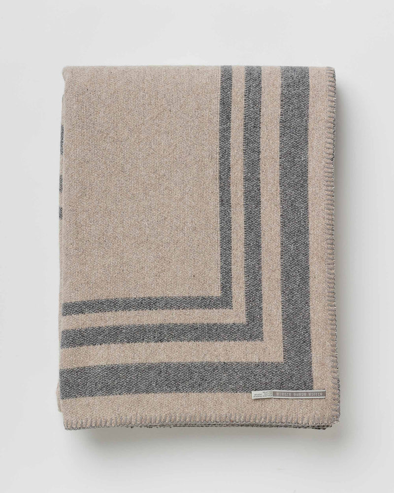 Mazing Blanket