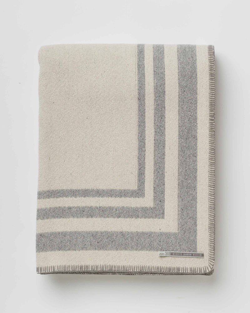 Mazing Blanket