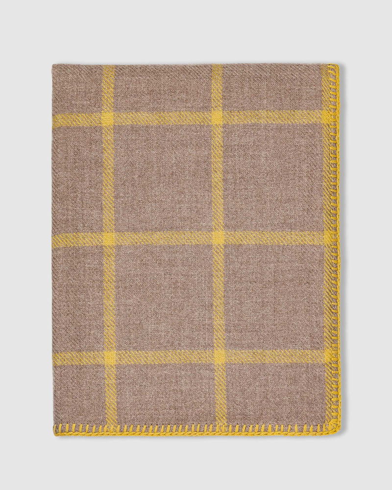 Graydon Throw