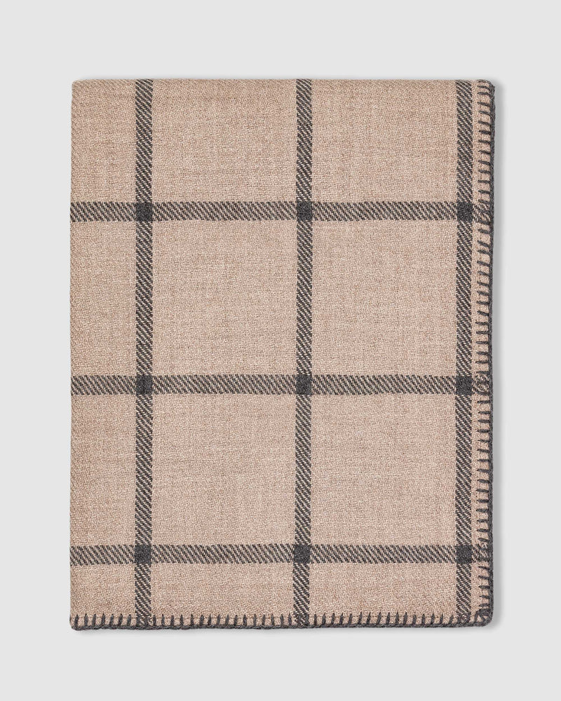 Graydon Throw