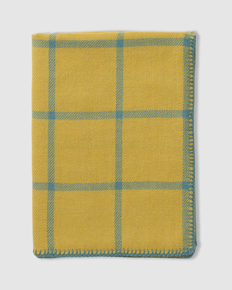 Graydon Throw