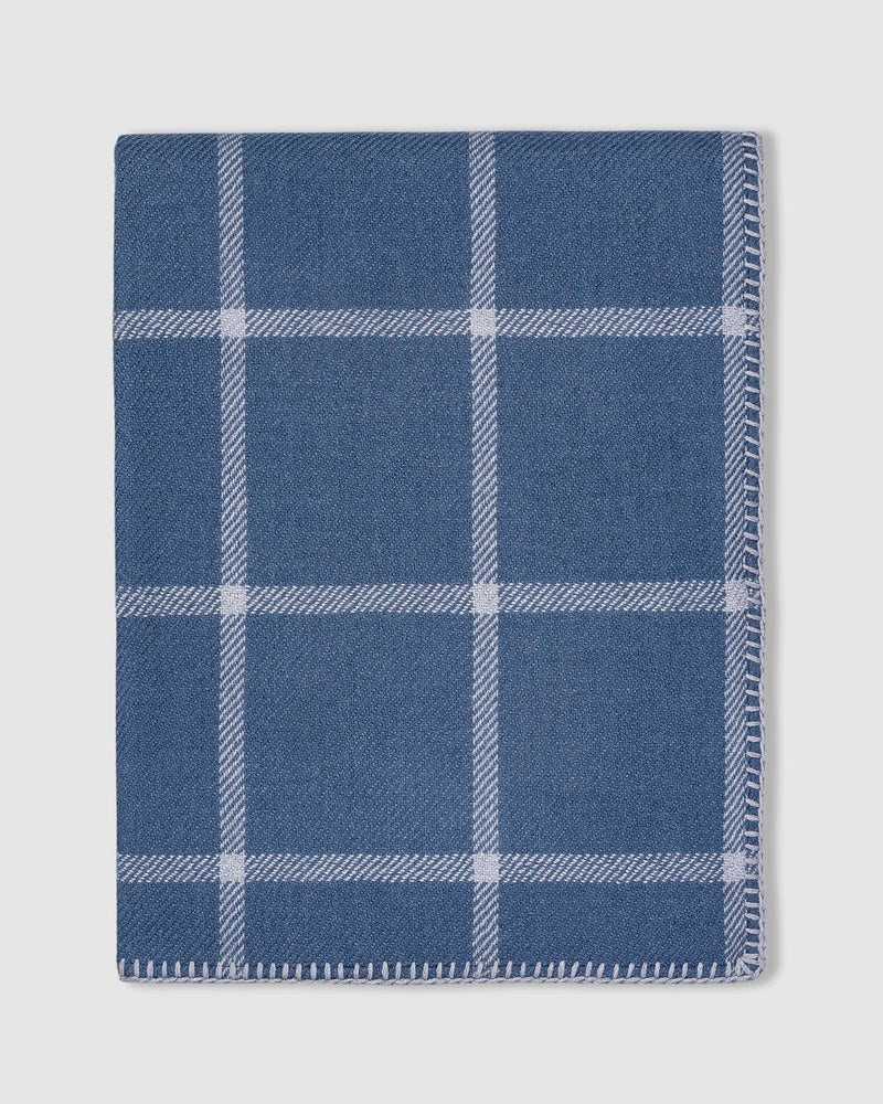 Graydon Throw