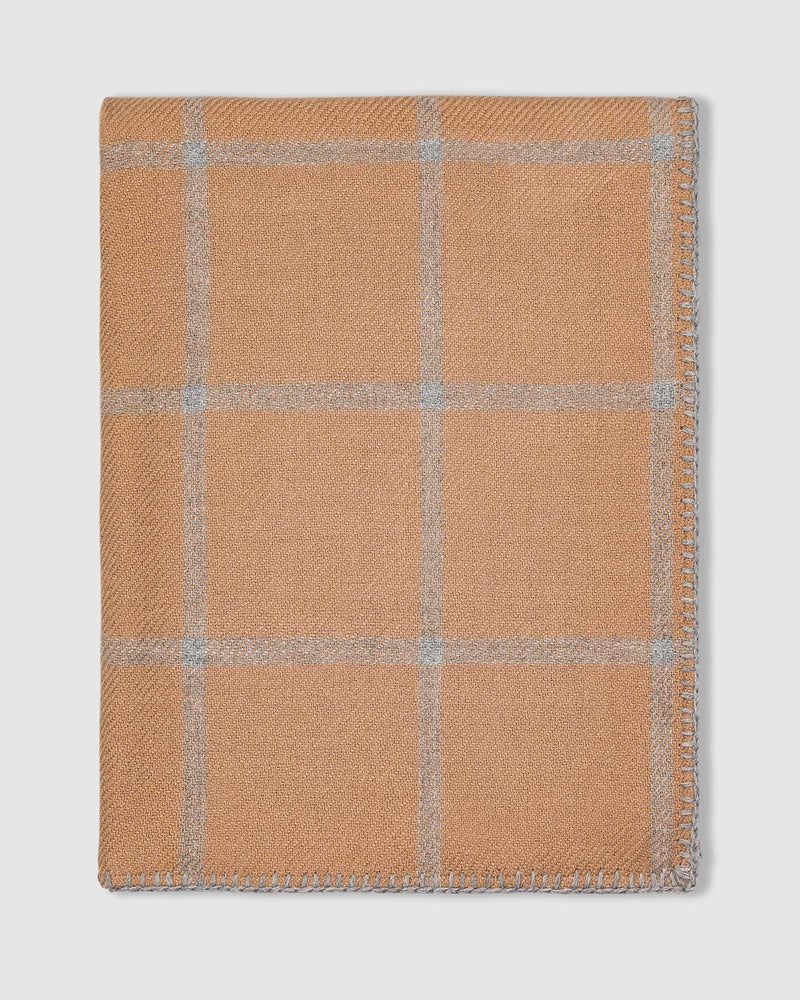Graydon Throw