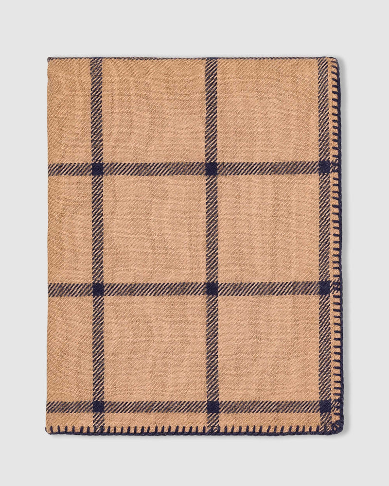 Graydon Throw