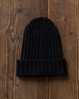 Alicia Adams Alpaca Mammoth Hat, alpaca hat, alpaca beanie hat, alpaca hat mens, alpaca vs cashmere, black baby alpaca beanie hat