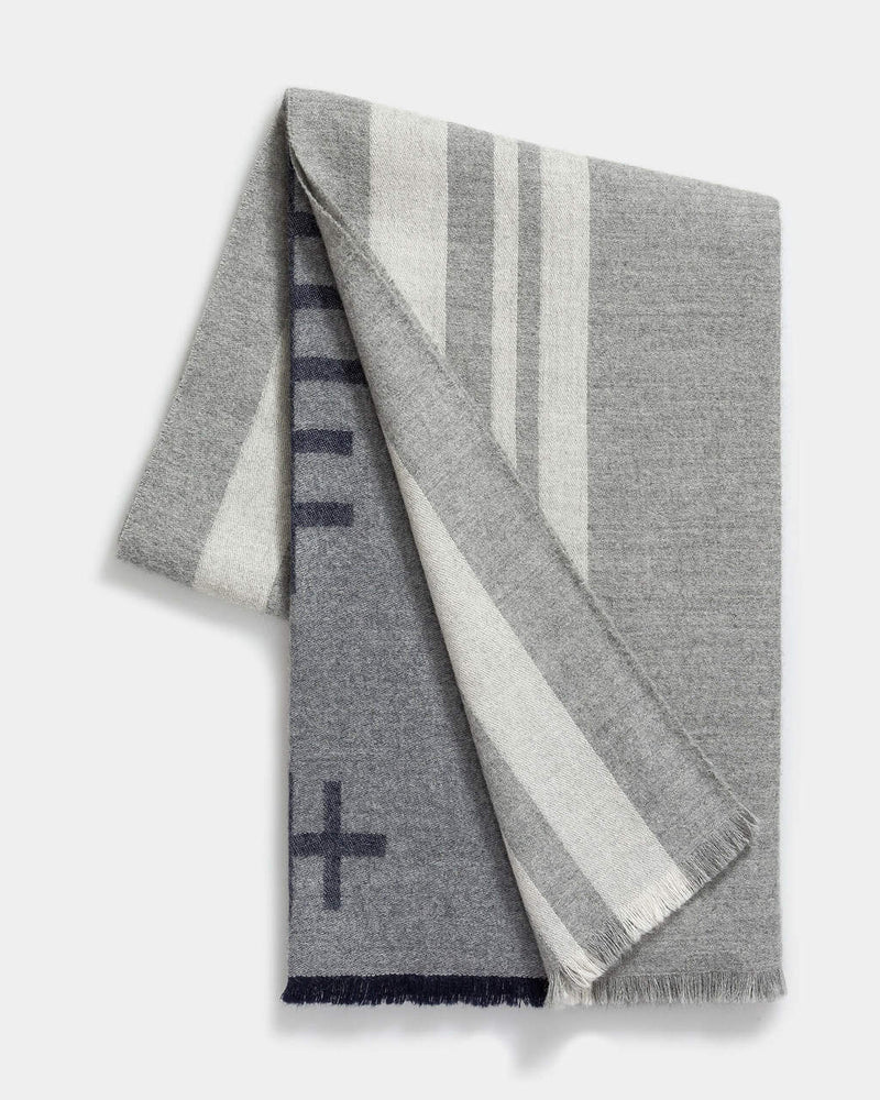 Alicia Adams Alpaca Mazing Throw blanket, baby alpaca throw blanket, alpaca throw, alpaca throw blanket, alpaca vs cashmere, light grey and white alpaca throw