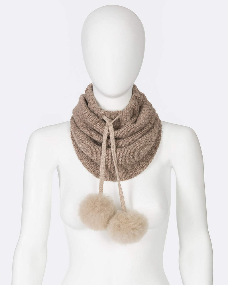 Alicia Adams Alpaca Alpina Snood, alpaca scarf, alpaca accessories, alpaca gifts, baby alpaca scarf, alpaca vs cashmere, ivory and beige alpina snood