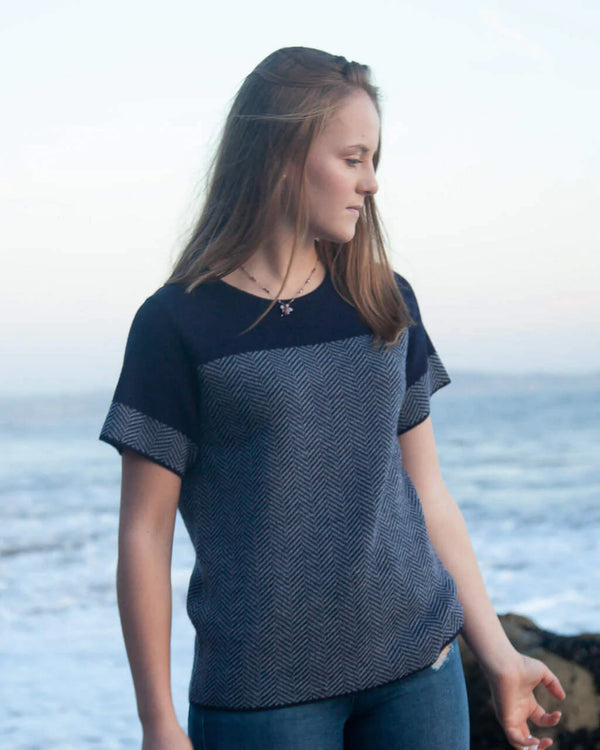 alicia adams alpaca alana top, womens alpaca sweater, lightweight womens alpaca top, alpaca sweater, alpaca vs cashmere, navy blue womens alpaca top