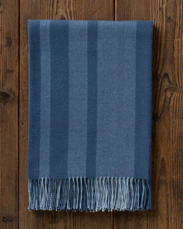 alicia adams alpaca brooklyn throw, alpaca blanket, alpaca throws and blankets, 100 alpaca blanket, cable knit baby alpaca throw, english manor blue alpaca throw